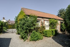 Annexe- click for photo gallery